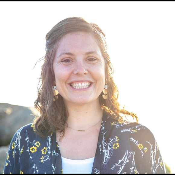 Meet your Posher, Maggie - Picture 1 of 1